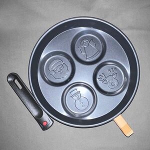 Holiday Mini Pancake Pan